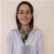 Profesora de primaria se ofrece para dar clases de refuerzo. Todos los niveles de primaria y todas las materias